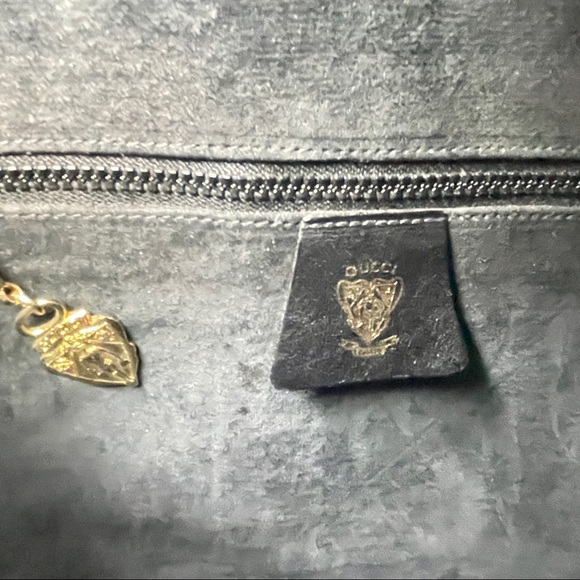 Vintage Gucci Monogrammed Bucket Bag - Picture 11 of 13